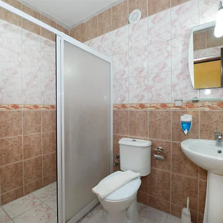 Otel Patara Delfin *