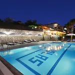Hotel Patara Delfin Gelemis